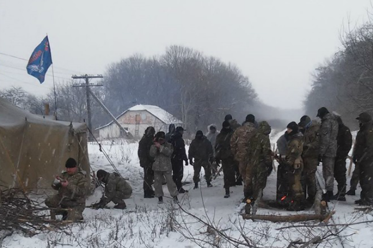 Тарута: Активисты блокады Донбасса обманывают украинцев Тарута: Активисты блокады Донбасса обманывают украинцев