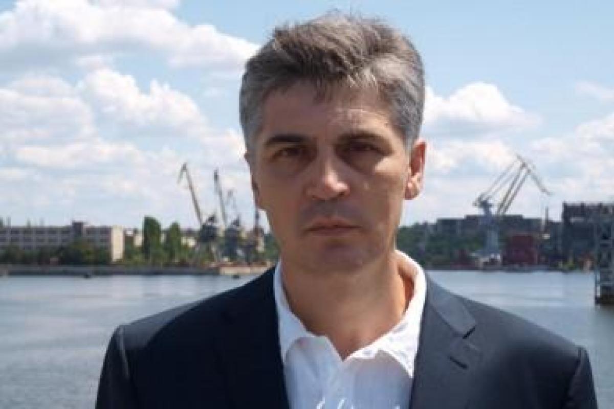 Нардеп из Николаева прокомментировал видео, на котором он избивает мужчину в казино Нардеп из Николаева прокомментировал видео, на котором он избивает мужчину в казино