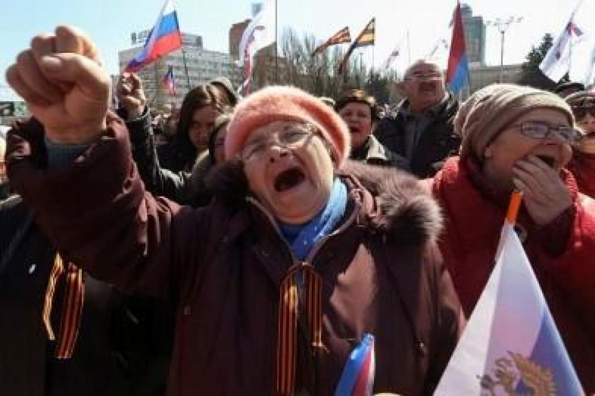 Оплатить коммуналку или умереть от голода: дончане рассказали о жизни в оккупации