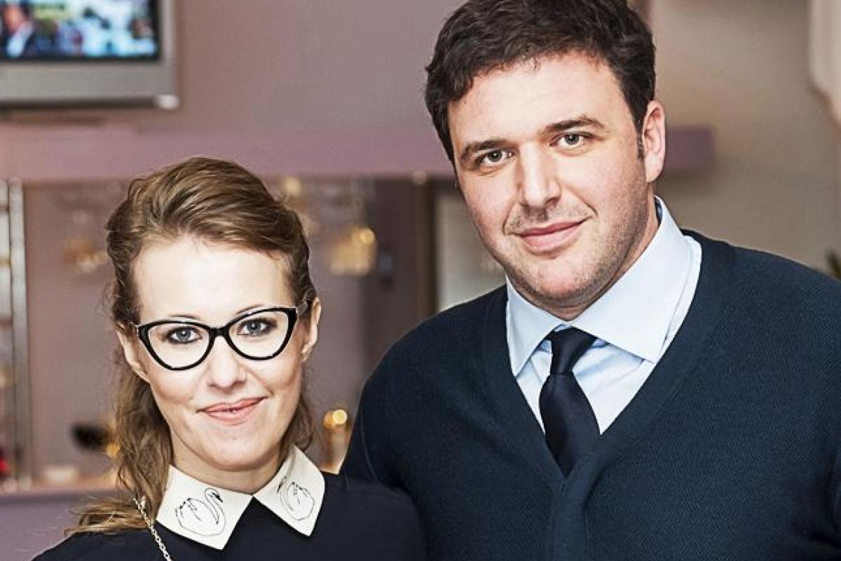 Телеведущая Собчак необычно поздравила супруга с четвертой годовщиной свадьбы Телеведущая Собчак необычно поздравила супруга с четвертой годовщиной свадьбы