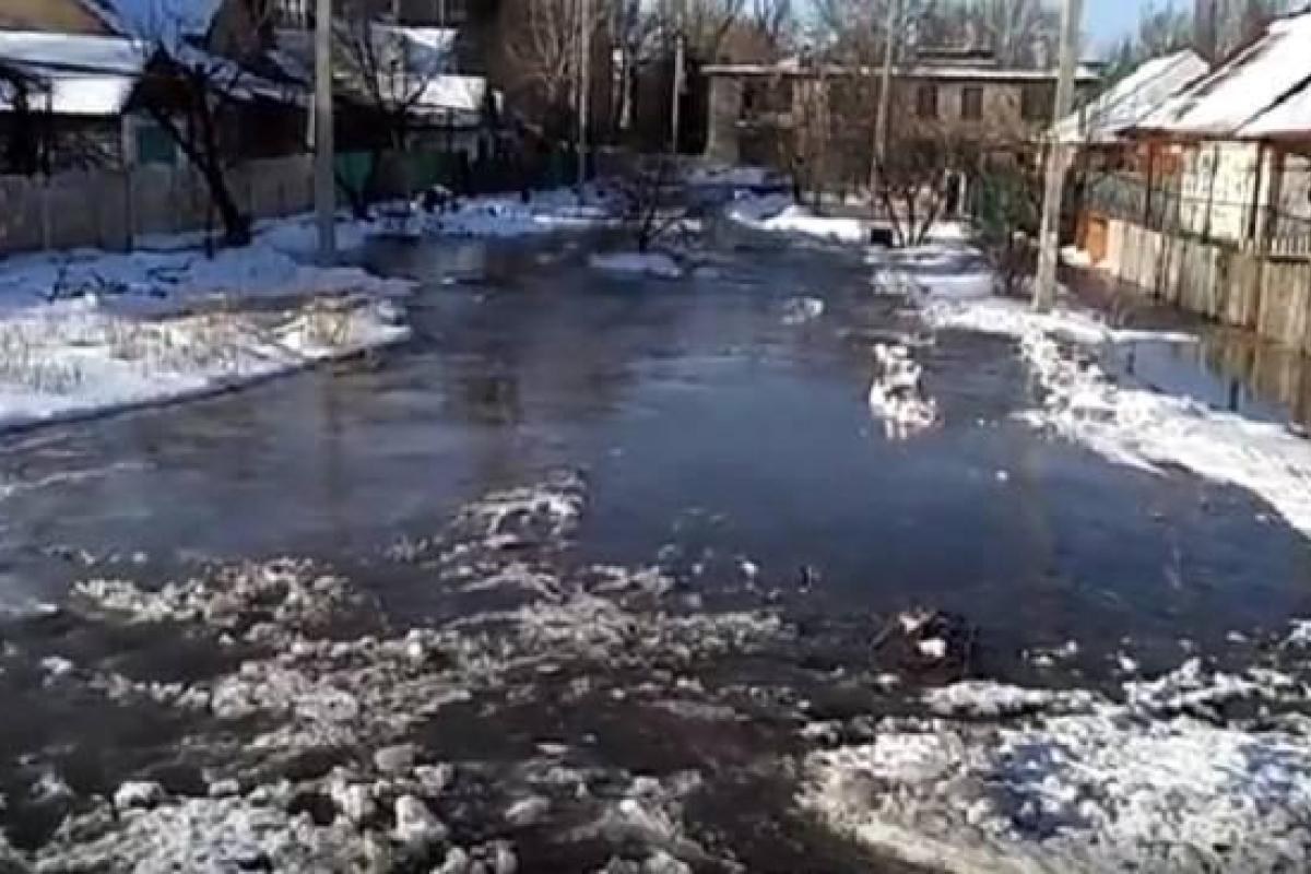 Дома жителей Макеевки могут уйти под воду, - местный житель опубликовал видео