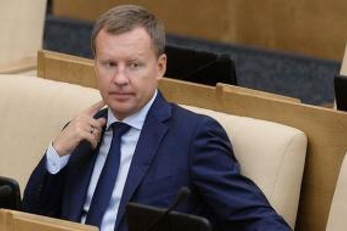 Решение об аннексии Крыма принимал один человек, а "умные" люди были против - экс-депутат Госдумы Решение об аннексии Крыма принимал один человек, а "умные" люди были против - экс-депутат Госдумы