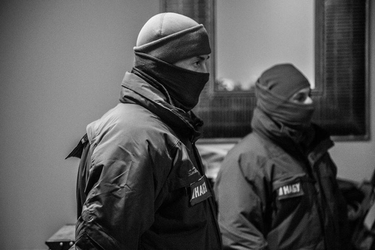 Фронт борьбы с коррупцией: трагический фарс или национальное единоборство?