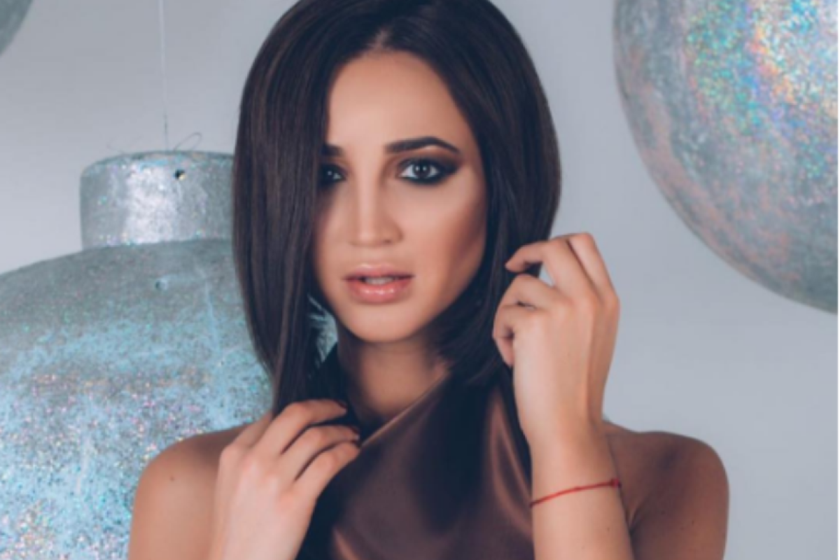 Телеведущая Ольга Бузова заинтриговала поклонников свадебным платьем