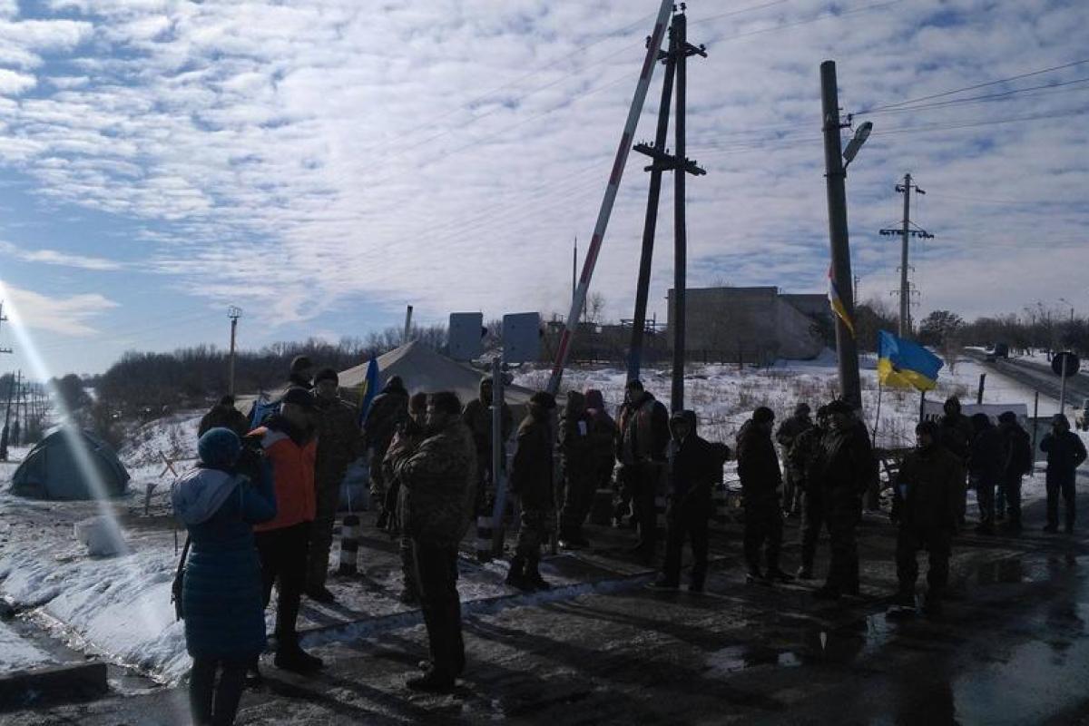 Блокадники готовятся перекрыть трассу Донецк-Мариуполь, чтоб пресечь абсолютно всю торговлю с оккупантами