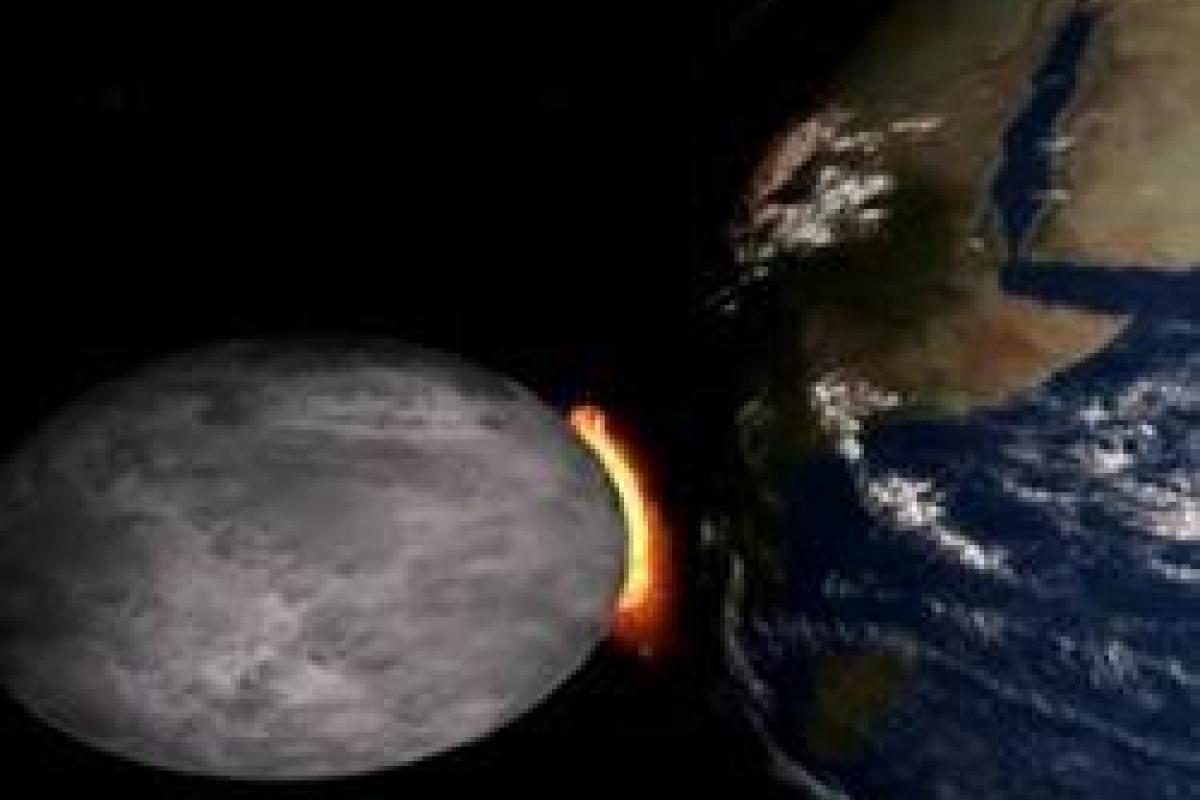 Стало известно, когда наша планета может столкнуться с Луной