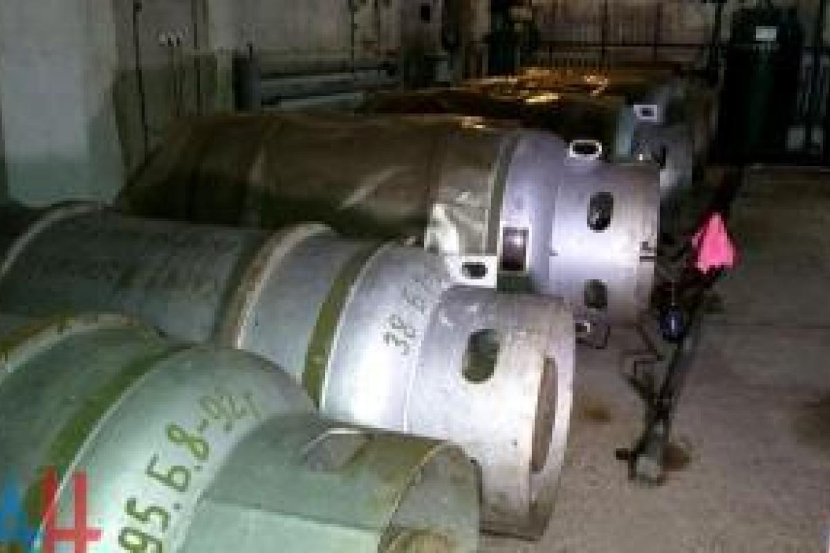 Здание Донецкой фильтровальной станции попало под обстрел: люди прятались в убежище