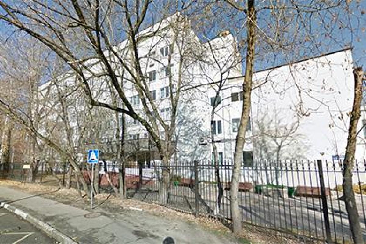 В московском НИИ медсестры подрались с украинками, которые праздновали смерть боевика Гиви