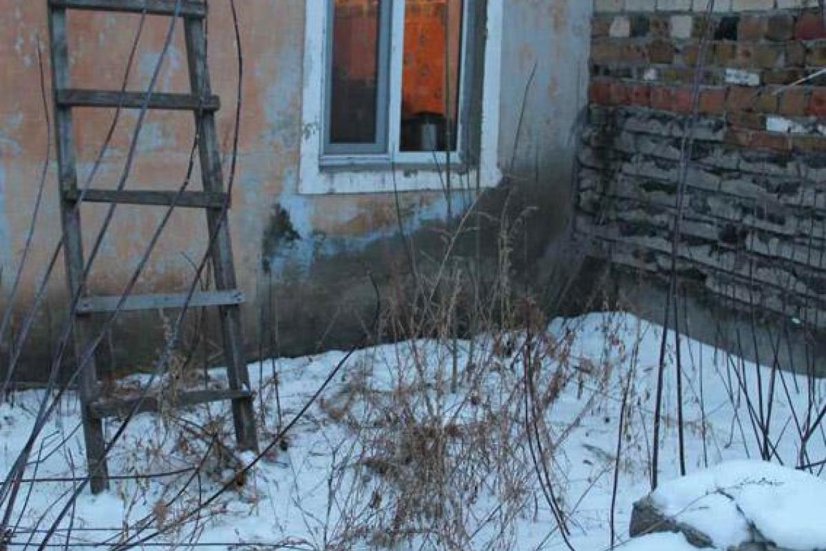 В Николаевской области мужчина изнасиловал женщину и забрал у нее электродрель В Николаевской области мужчина изнасиловал женщину и забрал у нее электродрель