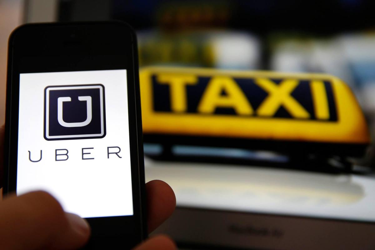 Техно-дайджест за неделю: такси Uber уже в Одессе, нового динозавра нашли в Африке, а Беларусь будет производить собственный электромобиль Техно-дайджест за неделю: такси Uber уже в Одессе, нового динозавра нашли в Африке, а Беларусь будет производить собственный электромобиль