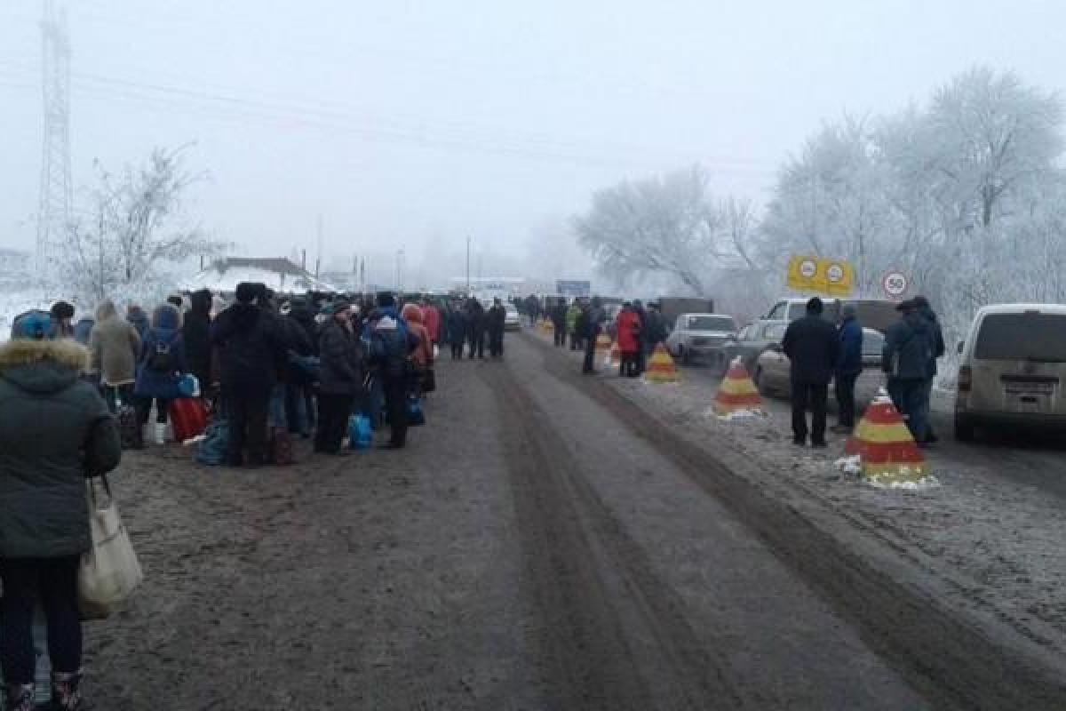 Жители "ДНР" ожидают скорого наступления ВСУ и разучивают гимн Украины