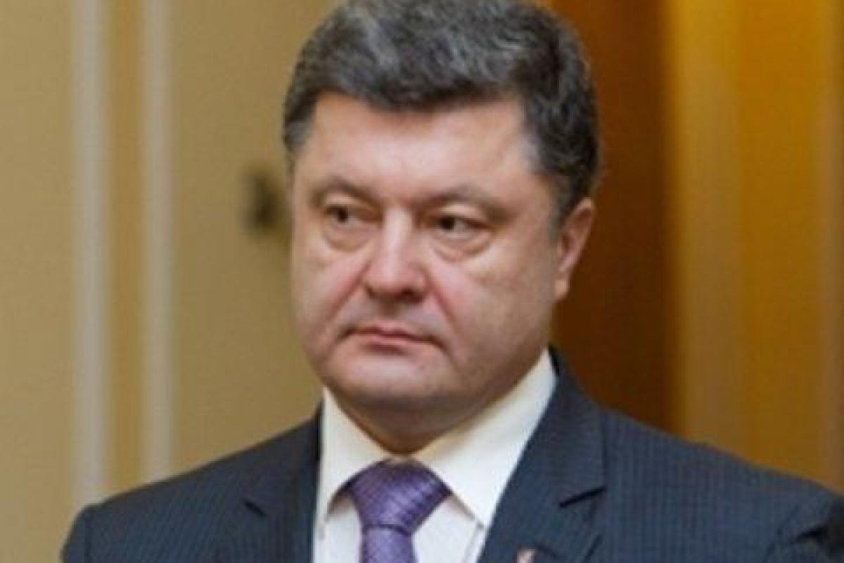 У Порошенко высказались по поводу блокады Донбасса У Порошенко высказались по поводу блокады Донбасса