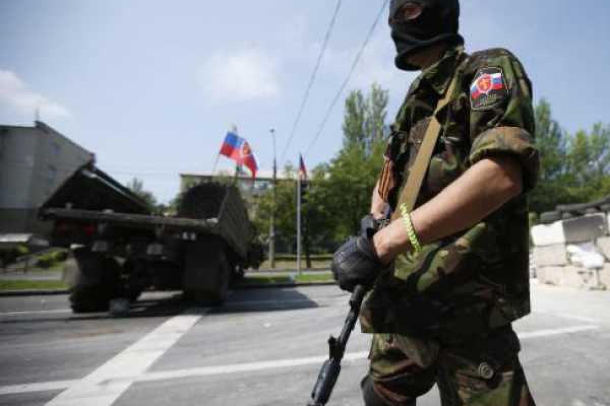 В Донбассе обстановка остается напряженной: боевики обстреляли Водяное из САУ и "Града-П" 