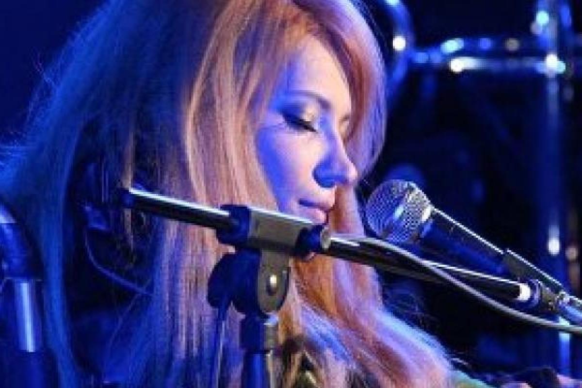 Политолог объяснил сложный выбор Украины в случае с Самойловой Политолог объяснил сложный выбор Украины в случае с Самойловой