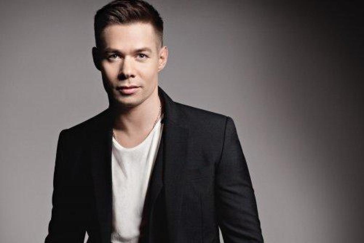 Певец Стас Пьеха рассказал поклонникам о двухлетнем сыне