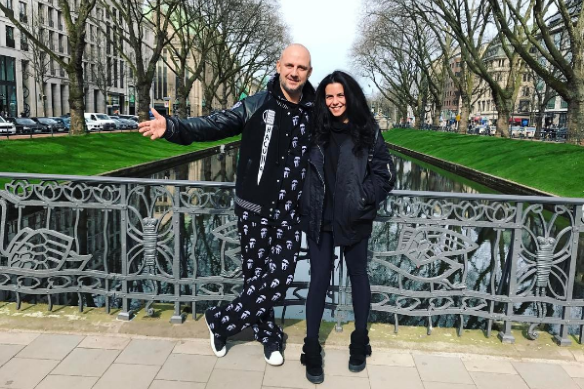 Настя Каменских выложила счастливое фото с Потапом: фанаты уверены, что у артистов роман Настя Каменских выложила счастливое фото с Потапом: фанаты уверены, что у артистов роман