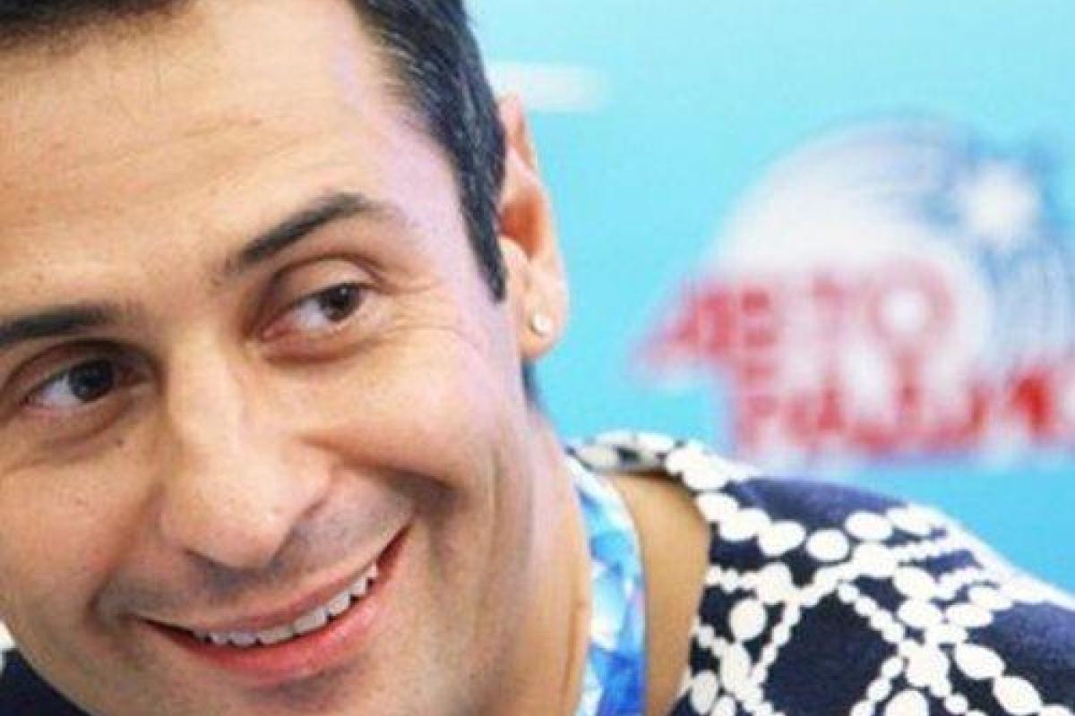 Стас Костюшкин пообещал фанатам оплатить счета за электричество Стас Костюшкин пообещал фанатам оплатить счета за электричество