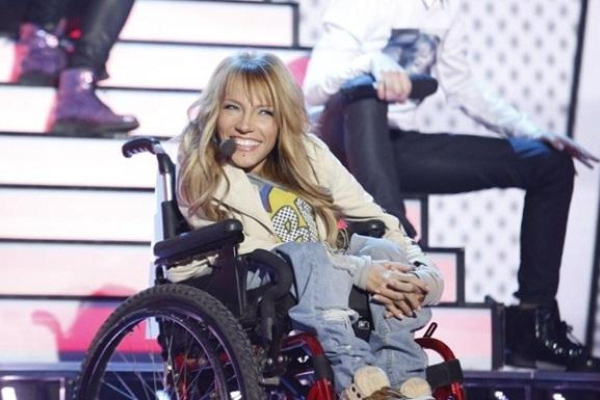 Россию на «Евровидении-2017» представит певица, которая с детства передвигается на инвалидной коляске Россию на «Евровидении-2017» представит певица, которая с детства передвигается на инвалидной коляске