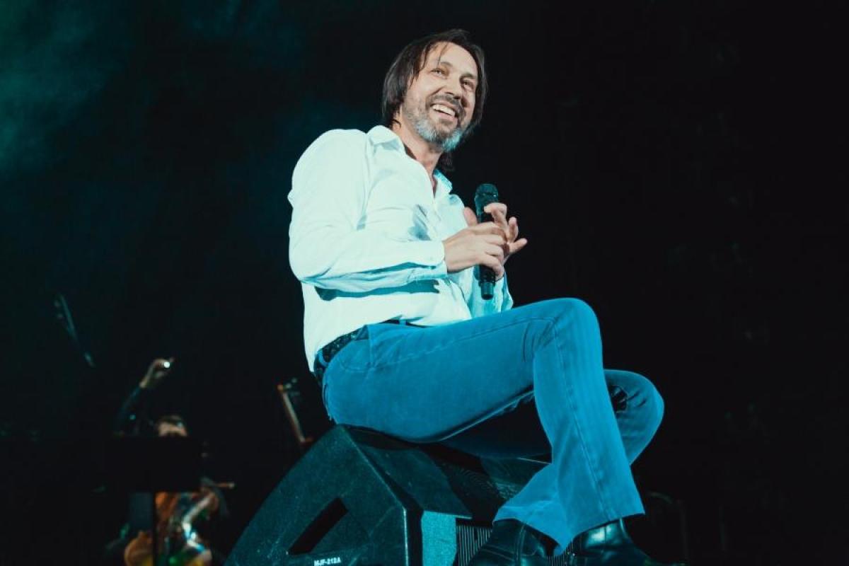 Известный российский певец находится в тяжелом состоянии: врачи не дают никаких прогнозов Известный российский певец находится в тяжелом состоянии: врачи не дают никаких прогнозов