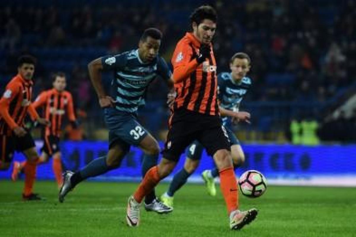 Донецкое дерби: как "Шахтер" не смог одолеть "Олимпик" Донецкое дерби: как "Шахтер" не смог одолеть "Олимпик"