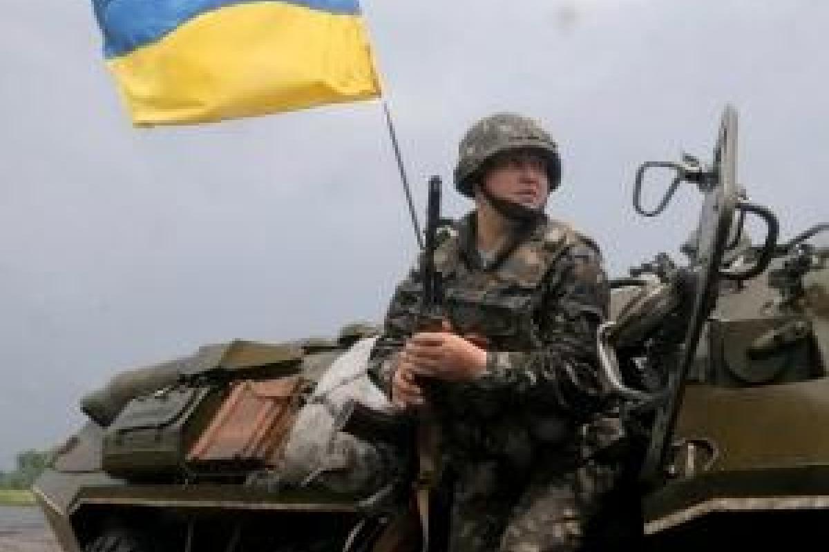 Тяжелые бои за Донбасс: в зоне АТО ранены украинские защитники, боевики озверело атакуют по всем направлениям Тяжелые бои за Донбасс: в зоне АТО ранены украинские защитники, боевики озверело атакуют по всем направлениям