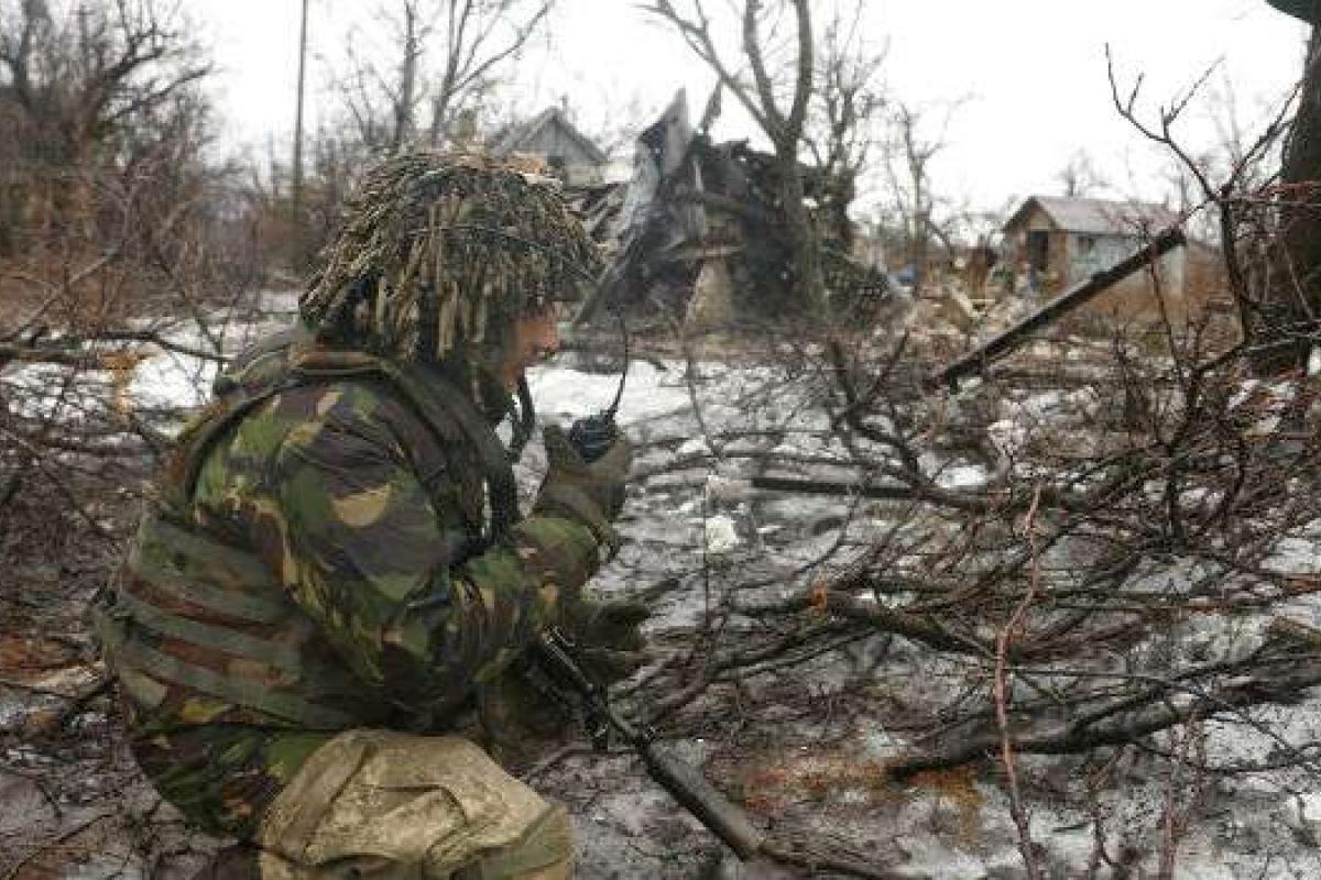 У Путина развязаны руки: Угроза захвата Луганской и Донецкой областей выглядит вполне реальной, - экс-военный У Путина развязаны руки: Угроза захвата Луганской и Донецкой областей выглядит вполне реальной, - экс-военный