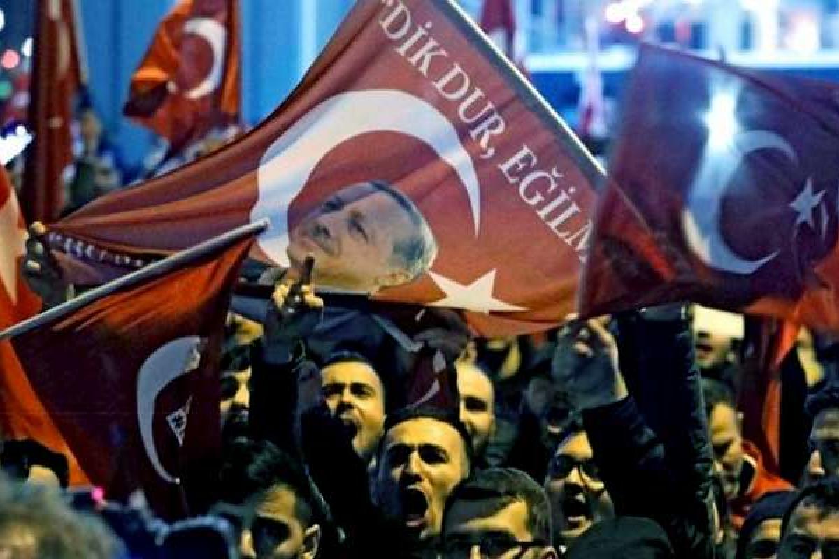 Между Нидерландами и Турцией растет напряжение: выяснились причины конфликта