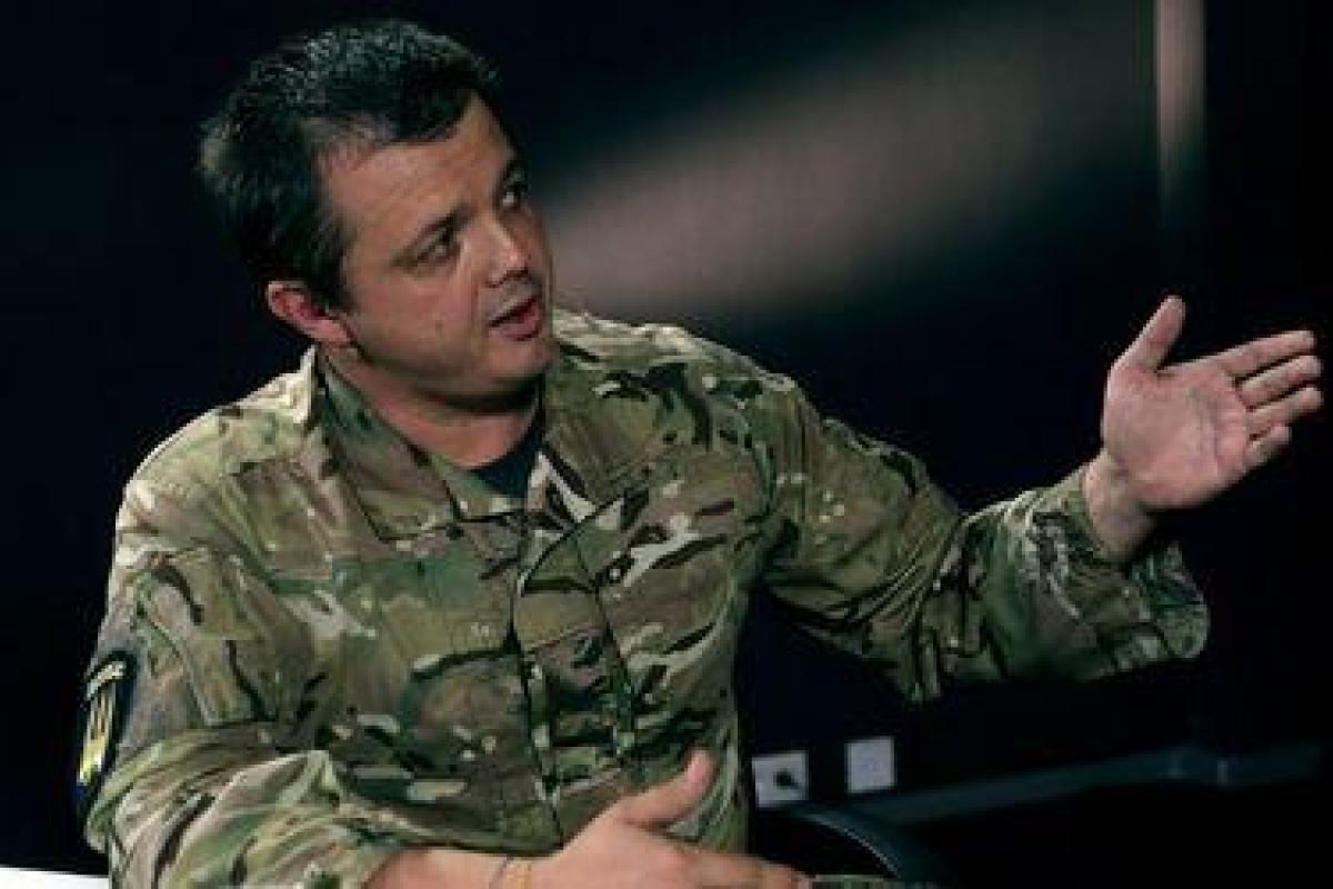Семенченко грубо обратился к Порошенко: "Пальмовое масло и другие ингредиенты для вашей фабрики никуда не поедут" Семенченко грубо обратился к Порошенко: "Пальмовое масло и другие ингредиенты для вашей фабрики никуда не поедут"