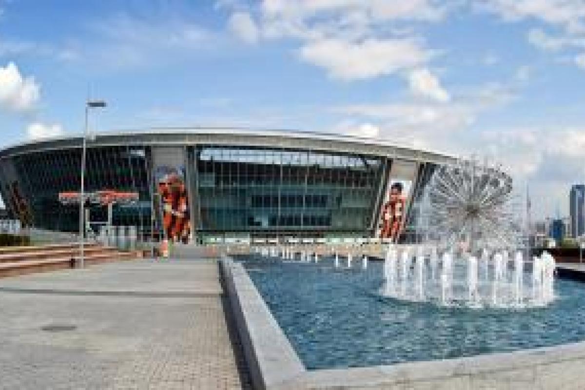 Стали известны детали захвата боевиками «Донбасс Арены»: пострадали невинные люди Стали известны детали захвата боевиками «Донбасс Арены»: пострадали невинные люди