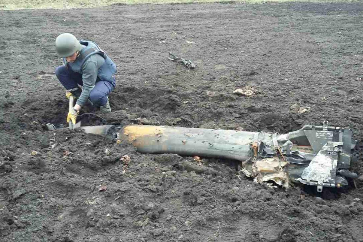 В Балаклее до сих пор взрываются снаряды, на улицах лежат неразорвавшиеся боеприпасы