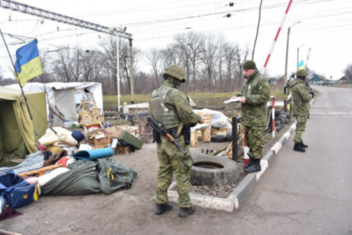 В Сети показали, какое оружие силовики изъяли у активистов торговой блокады