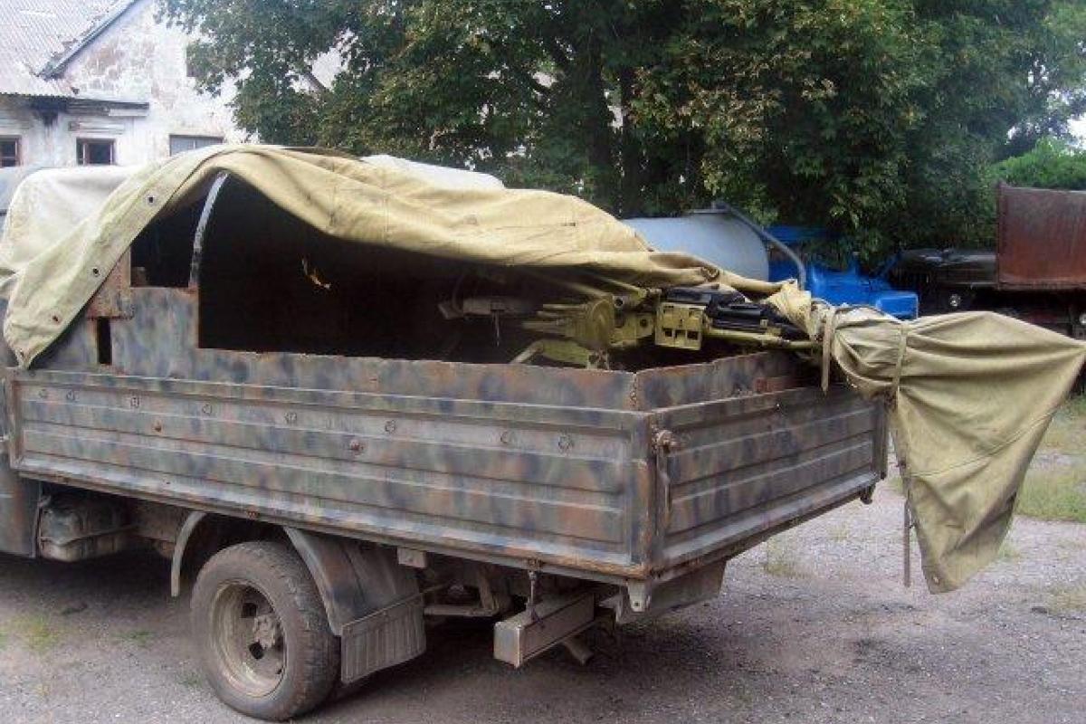 Боевики устроили военный полигон рядом с жилыми домами в Донецке Боевики устроили военный полигон рядом с жилыми домами в Донецке