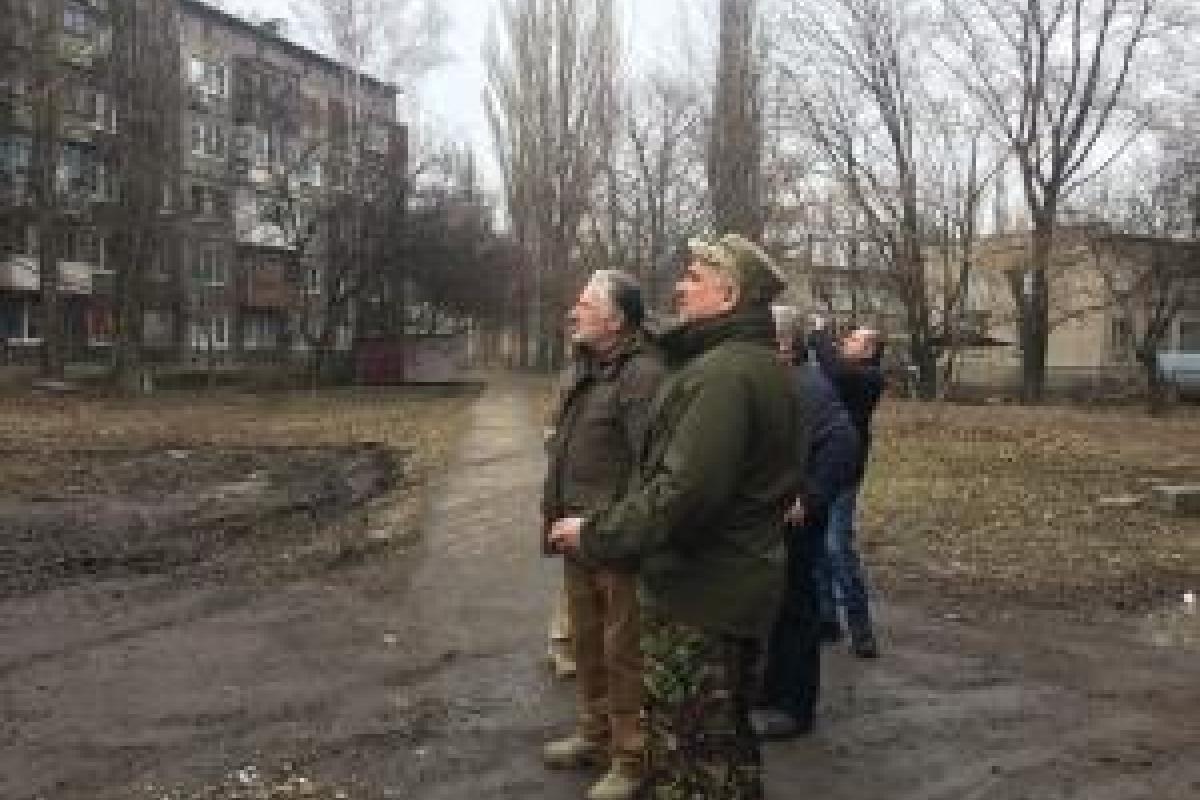 Появились шокирующие кадры разрушенных в результате обстрела многоэтажек Авдеевки