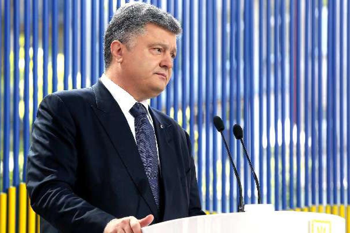 "Собачья будка" Порошенко "взорвала" интернет