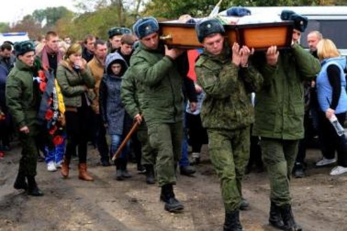 Судьба "ихтамнетов": Минобороны РФ увеличило расходы на ритуальные услуги