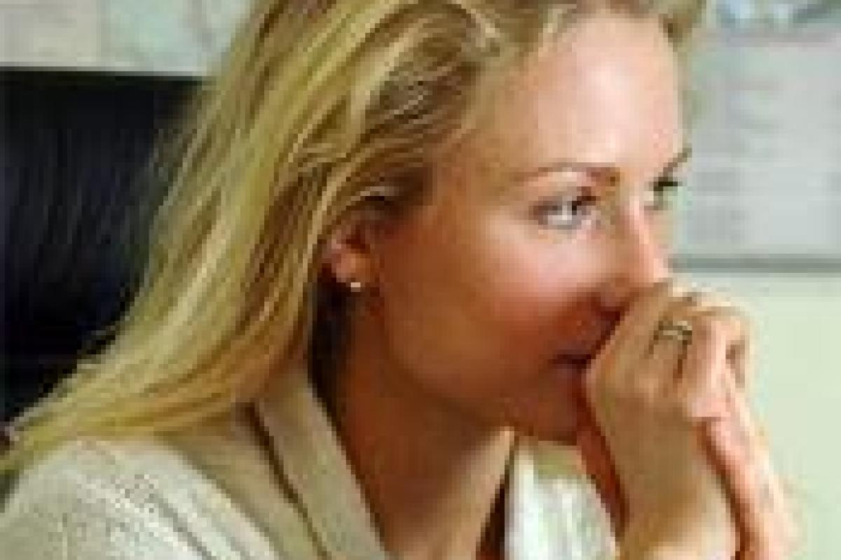 Известная телеведущая бросила новорожденного сына