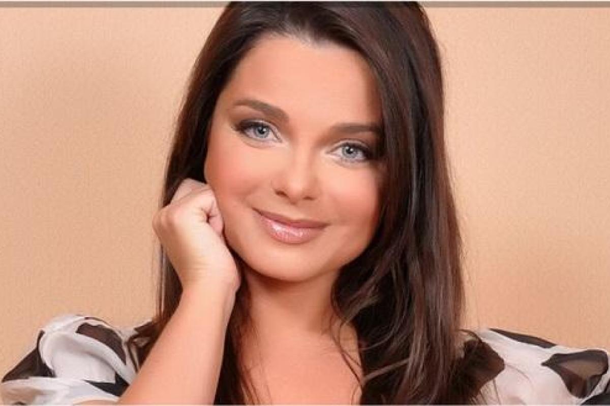 Певица Наташа Королева показала, как выглядит без косметики