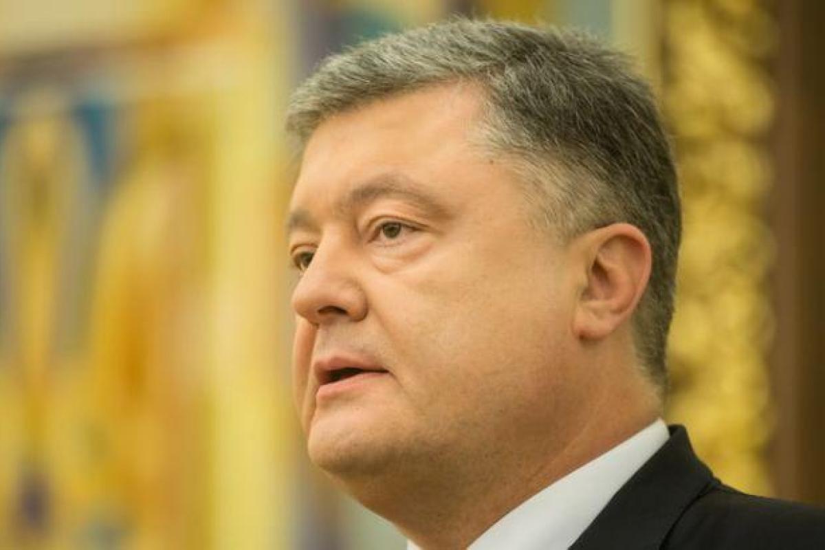 Порошенко: Украина и весь мир должны сделать все, чтобы привлечь Москву к ответственности в Гааге
