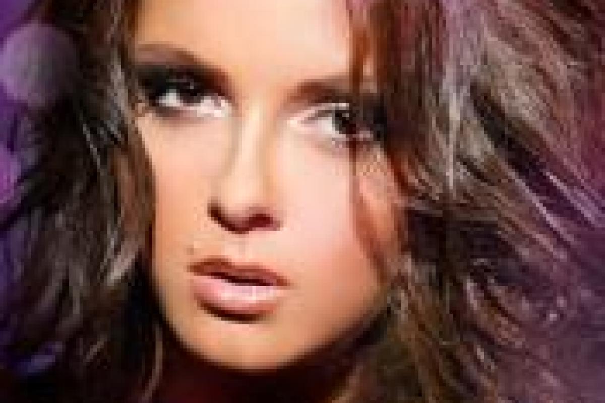 Известная певица сообщила о своей беременности Известная певица сообщила о своей беременности