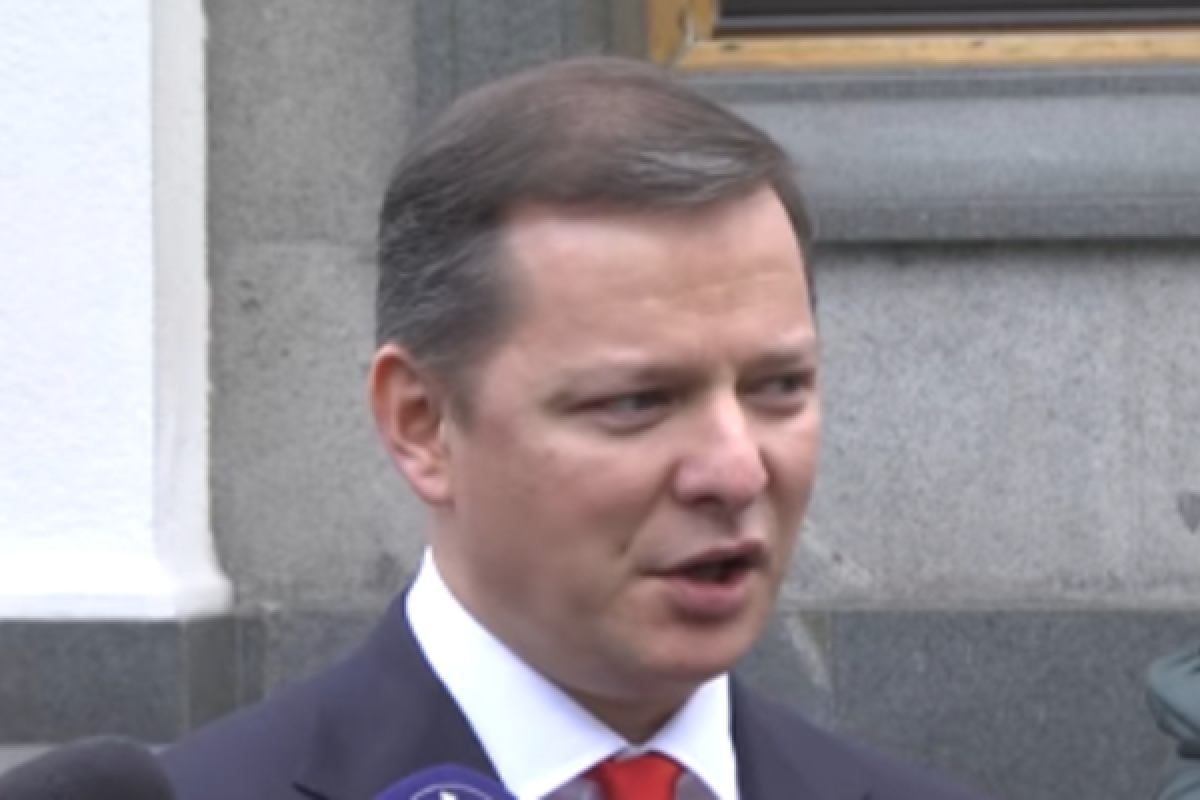 "Рідна мати моя": Ляшко спел в прямом эфире украинского телеканала "Рідна мати моя": Ляшко спел в прямом эфире украинского телеканала