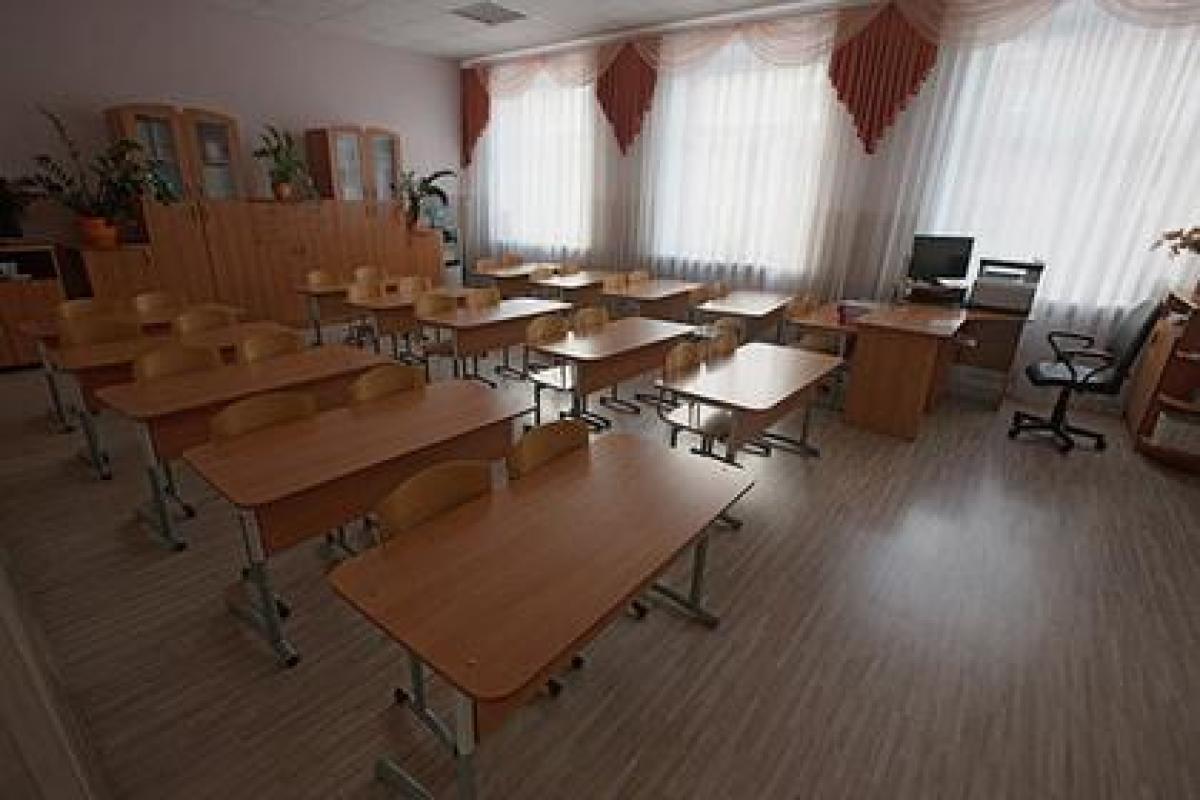 В Сочи учительница уволилась из гимназии, получив плохой подарок на 8 марта В Сочи учительница уволилась из гимназии, получив плохой подарок на 8 марта