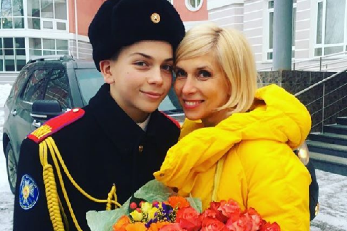 Алена Свиридова в детстве собиралась притворяться мальчиком