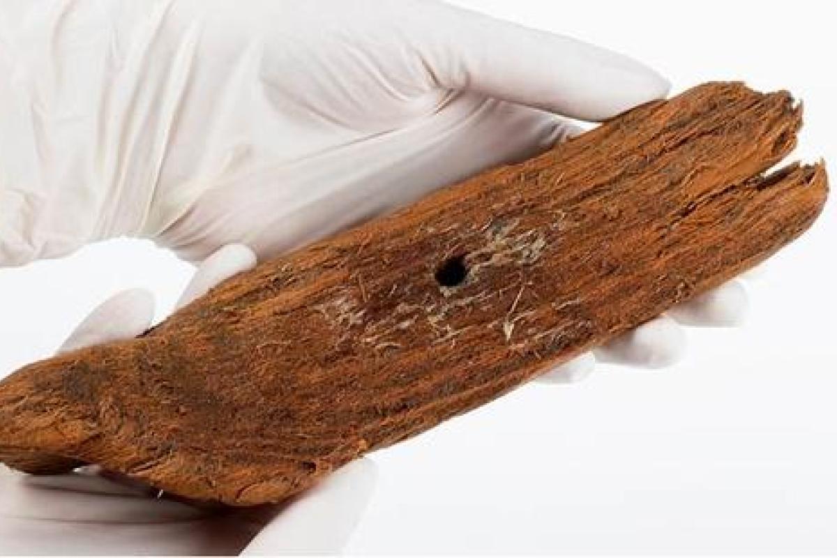 В Норвегии археологи нашли игрушечный кораблик викингов