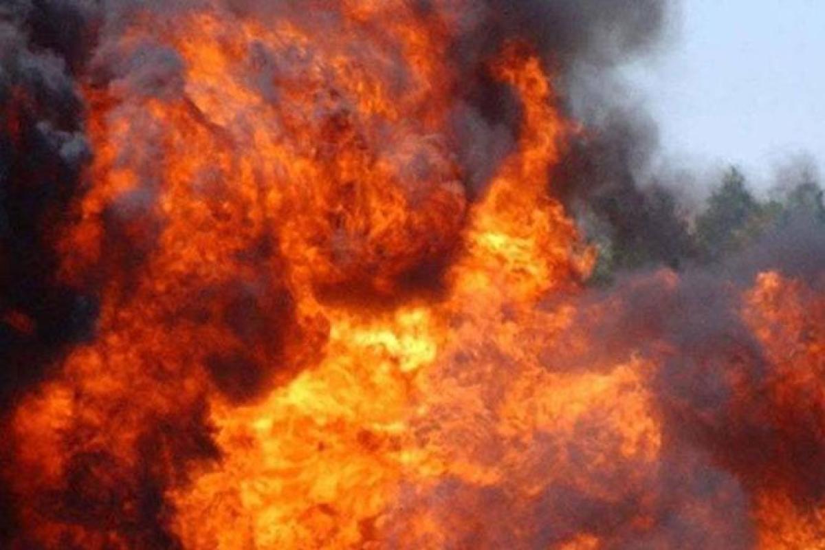 В Ясиноватой прогремел мощный взрыв: жители в панике В Ясиноватой прогремел мощный взрыв: жители в панике