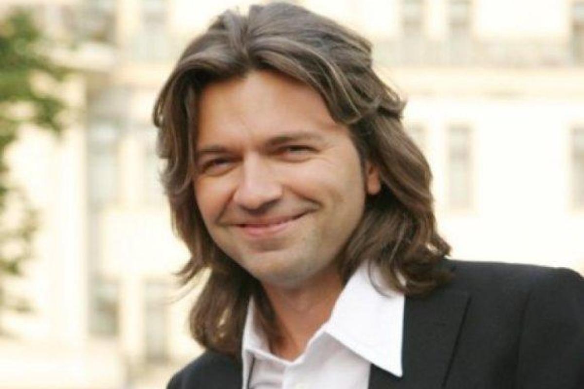 Певец Дмитрий Маликов собрался кардинально менять имидж Певец Дмитрий Маликов собрался кардинально менять имидж