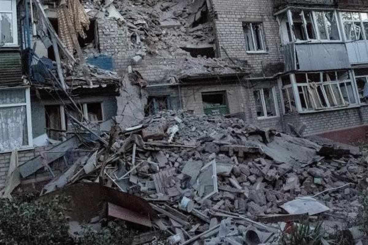 Украинские бойцы показали шокирующие последствия обстрела села Старогнатовки