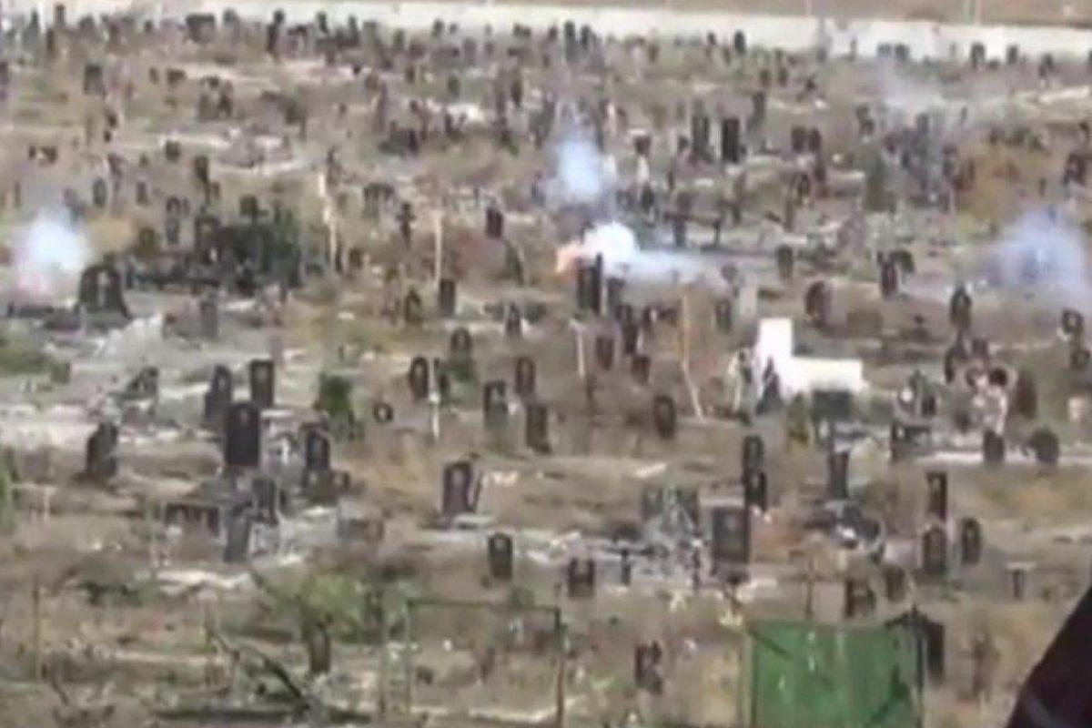 В сети появилось жуткое видео разрушенного кладбища в Донецке
