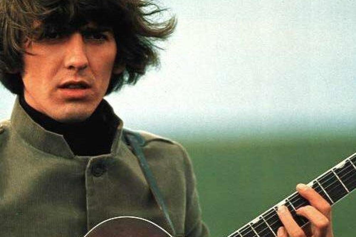 Вдова гитариста The Beatles обнаружила текст утерянной песни Вдова гитариста The Beatles обнаружила текст утерянной песни