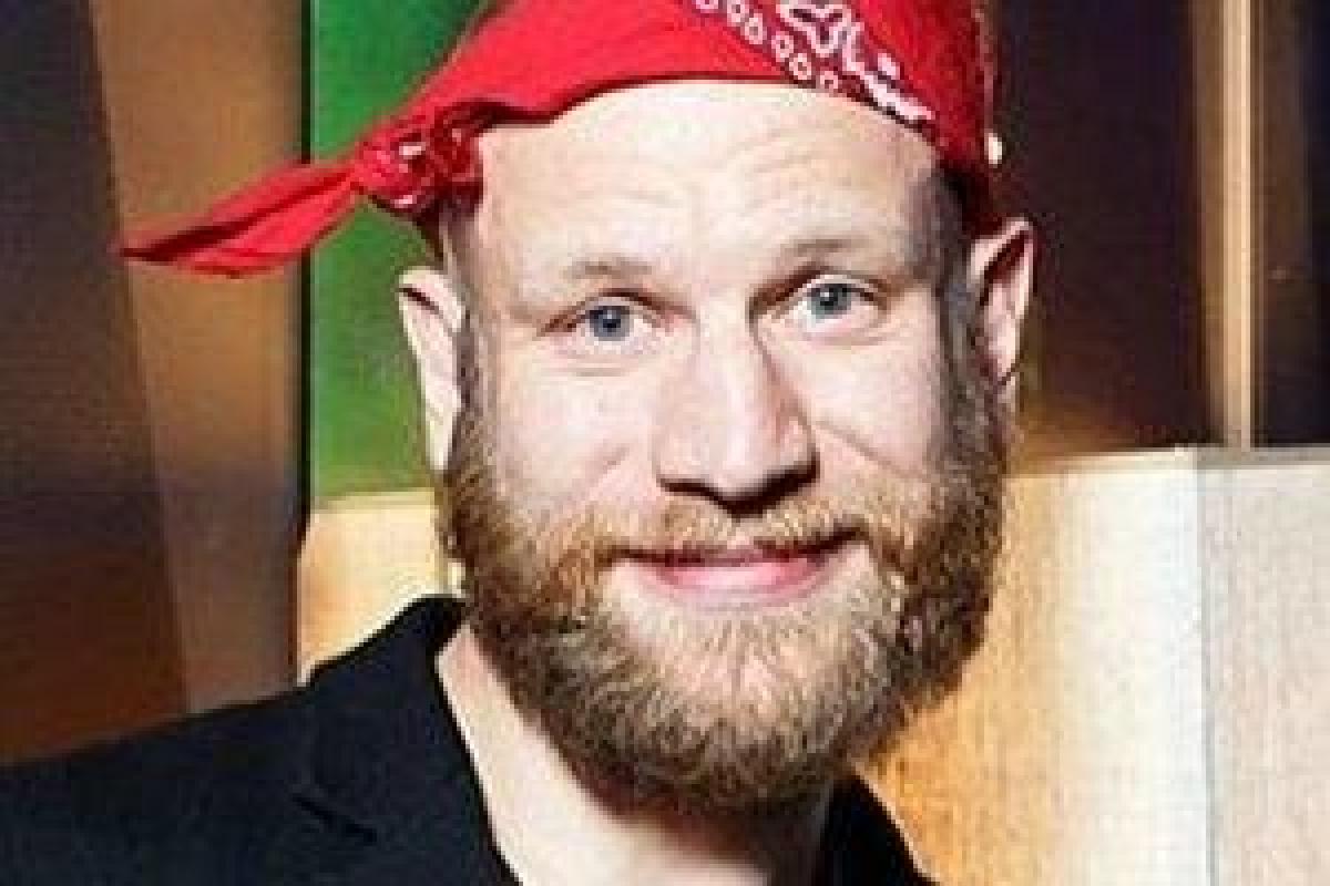 Директор Ивана Дорна прокомментировал его скандальное интервью