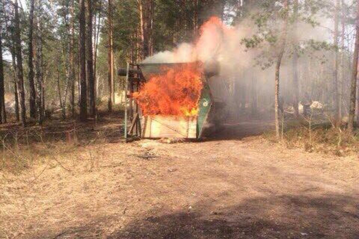 Вагончик Нацгвардии подожгли копатели янтаря